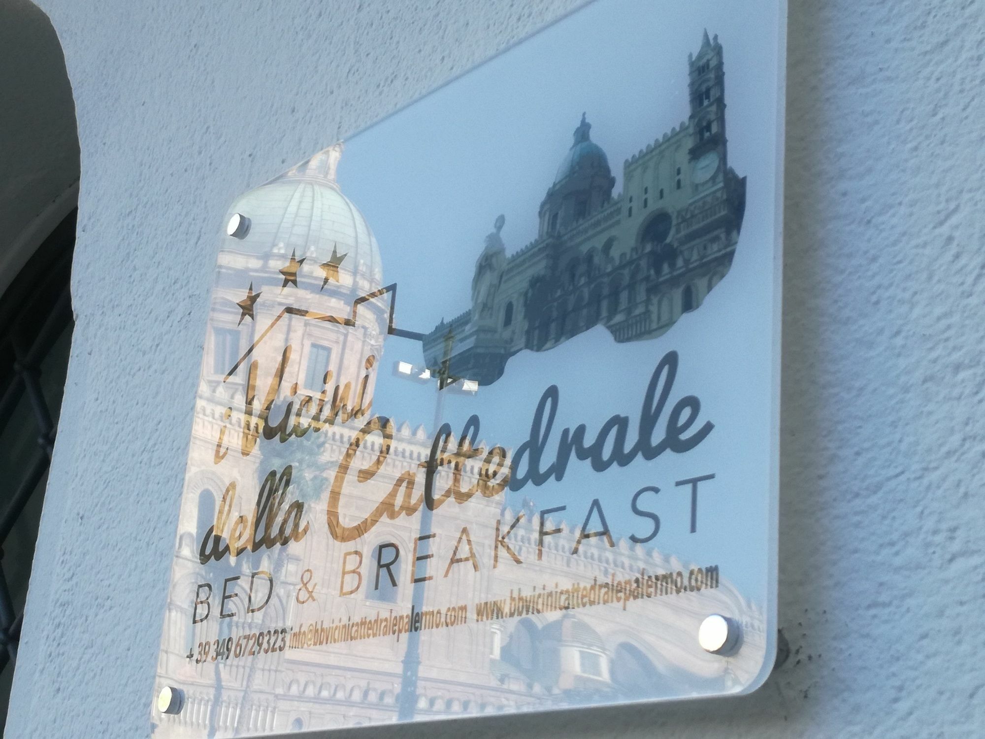 I Vicini Della Cattedrale Bed and Breakfast Palermo Exteriör bild
